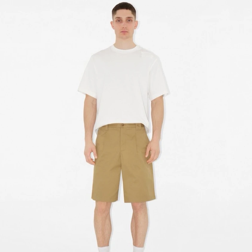 未使用 BURBERRY/博柏利 男士战马刺绣休闲短裤/B5900