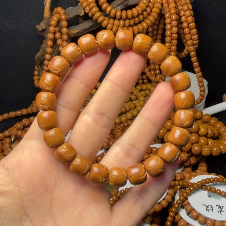 把件桃核11龙纹桃核老型手串