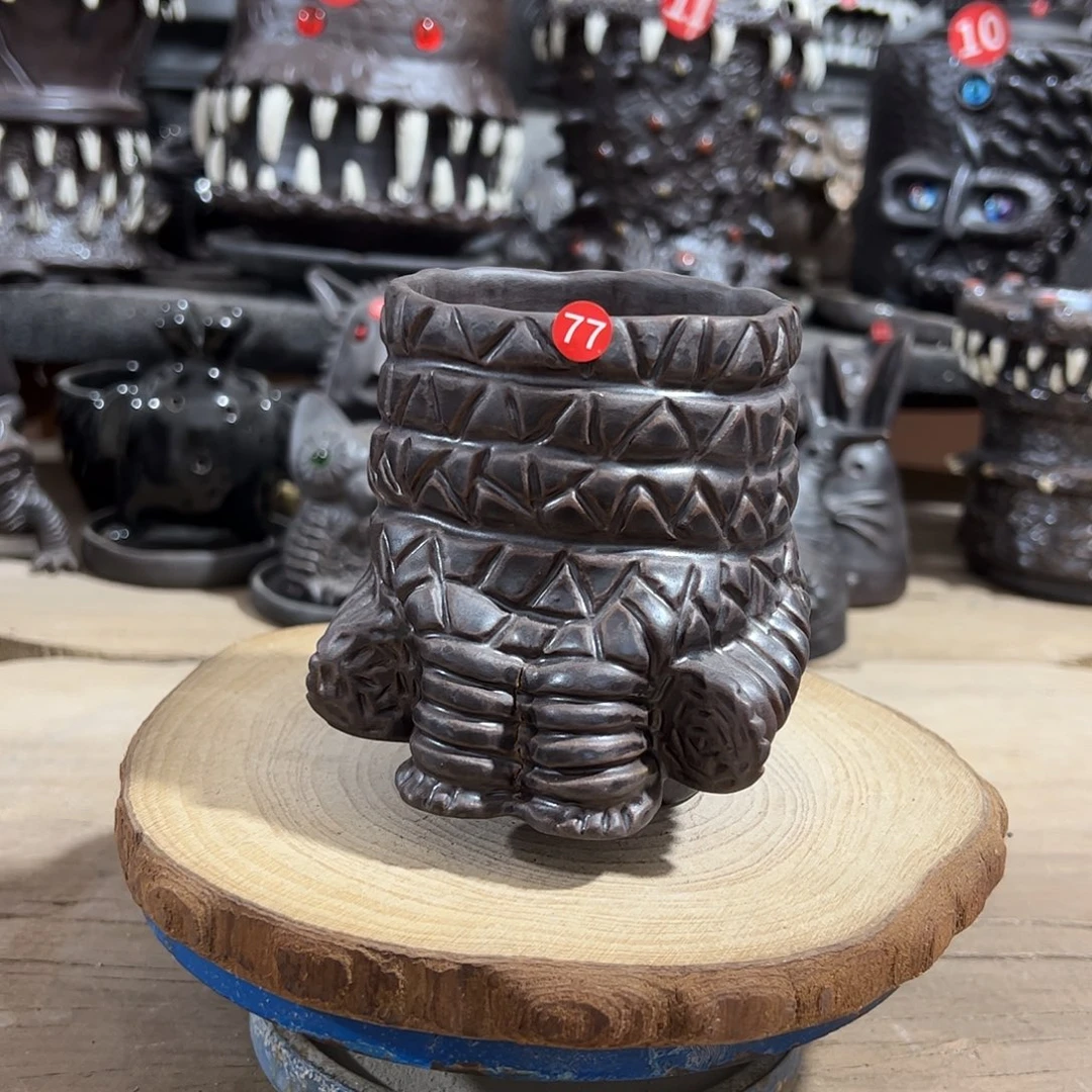 77号，手捏微瑕，内口7外高10