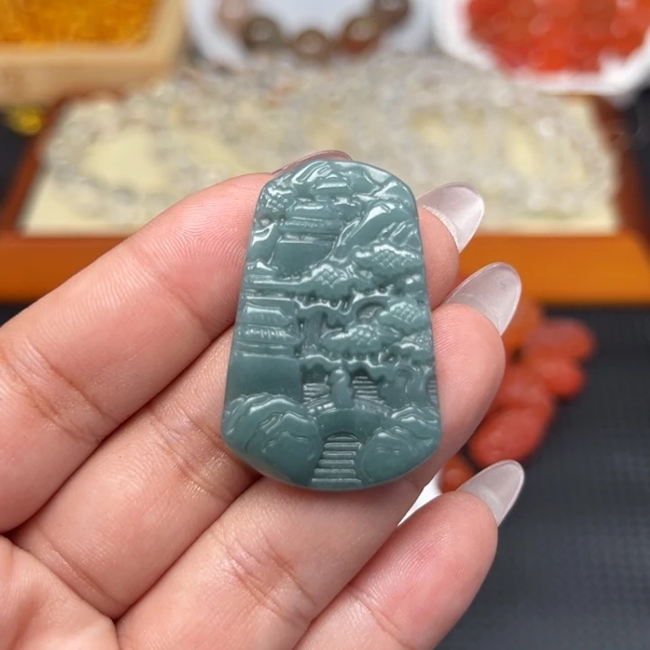 吊坠(不含链)未镶嵌翡翠