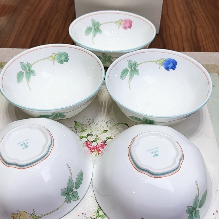 瓷片杯子杯子杯子水杯杯子水杯