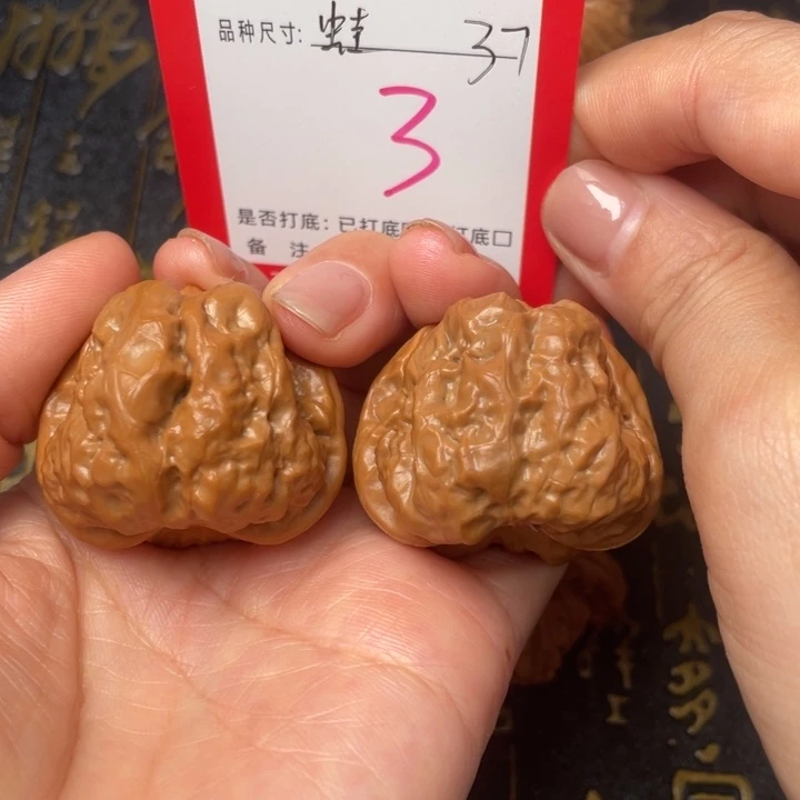 吊坠桃核文玩的好