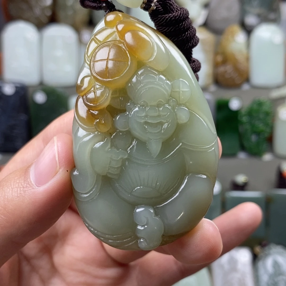 和田玉（糖玉）未镶嵌颈饰