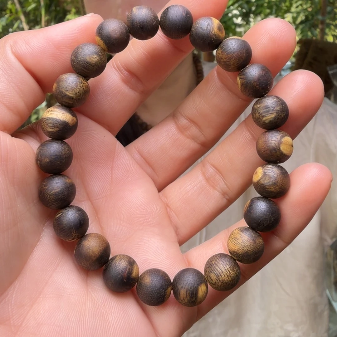 沉香手串海南老白奇琥珀文留疤沉水圆珠单圈一条0.9