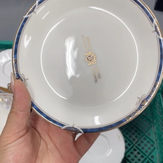 蒙***儿金葡萄瓷器欢迎您