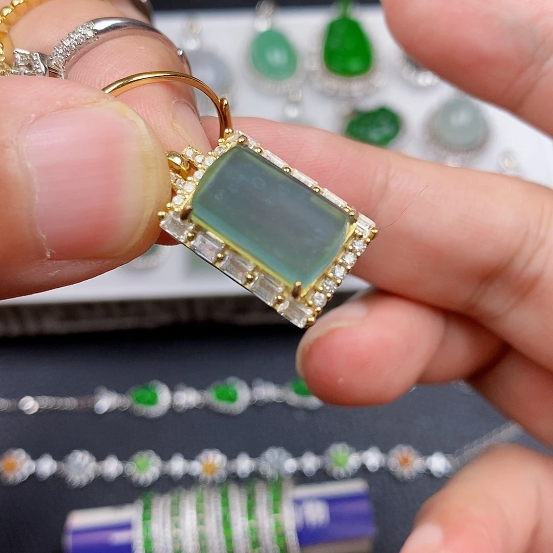 颈饰银S925镶嵌翡翠w w