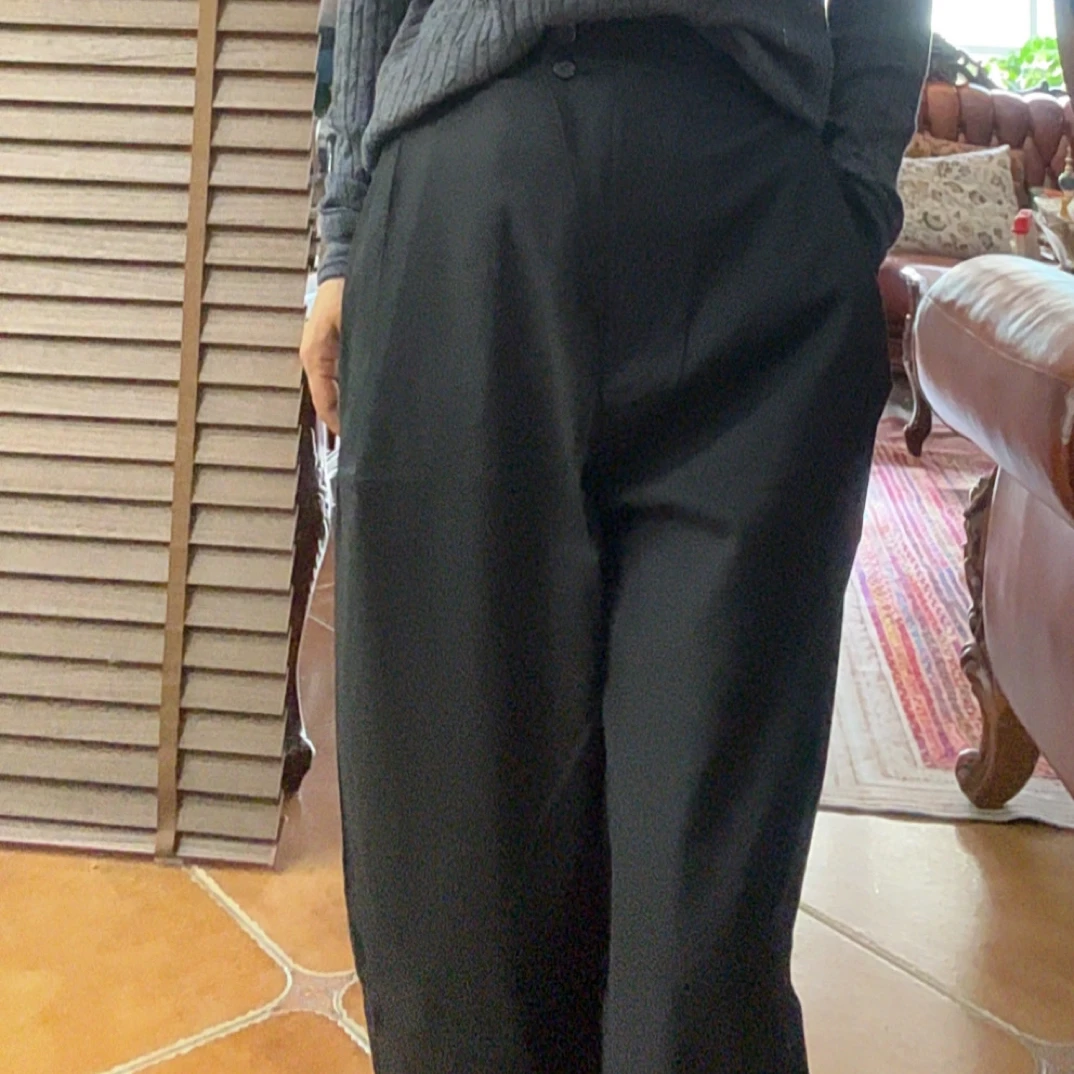 ［爱衣橱女装］经典极简宽松透气镰刀裤休闲女小个子休闲裤九分裤