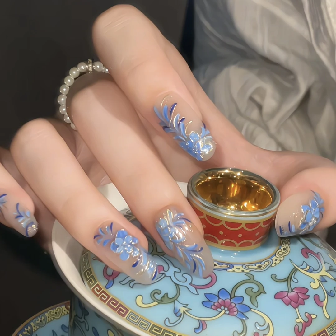 Rola nora【青花瓷】纯手工穿戴甲 手绘非遗青花瓷原创设计 重工款