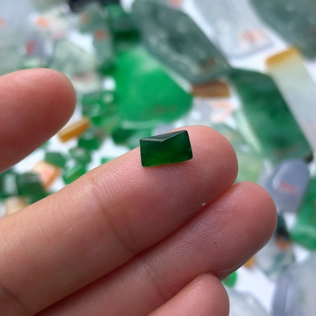 定制翡翠未镶嵌天然缅甸翡翠吊坠挂件