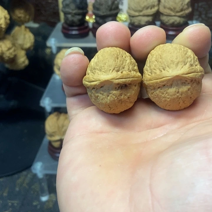 吊坠文玩核桃老款鸽子蛋