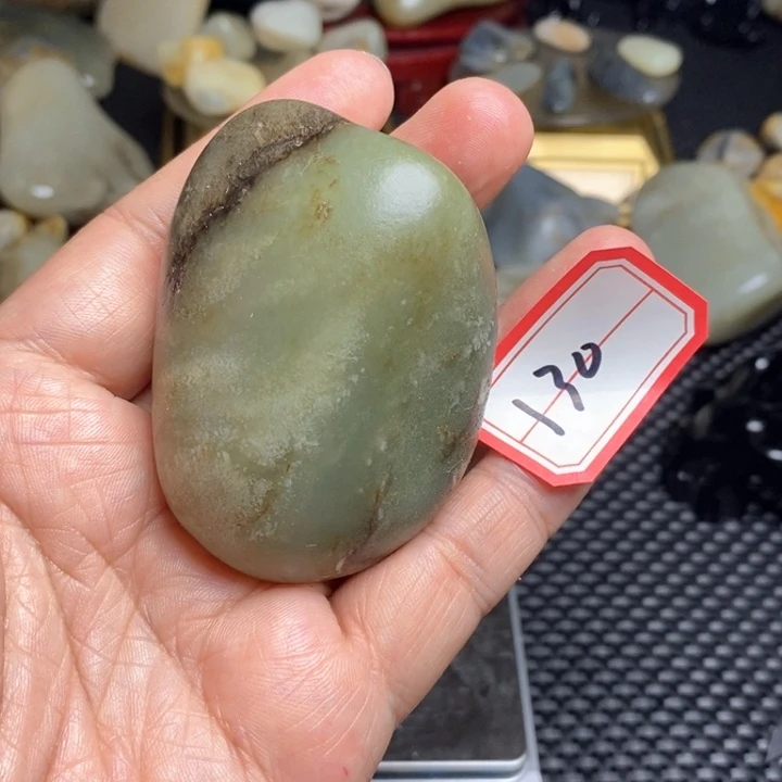 未镶嵌和田玉把件130