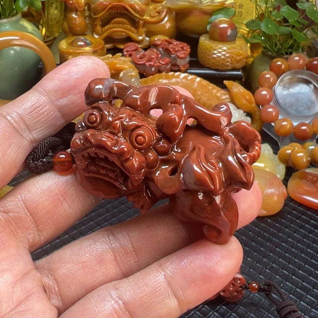 石英质玉未镶嵌颈饰