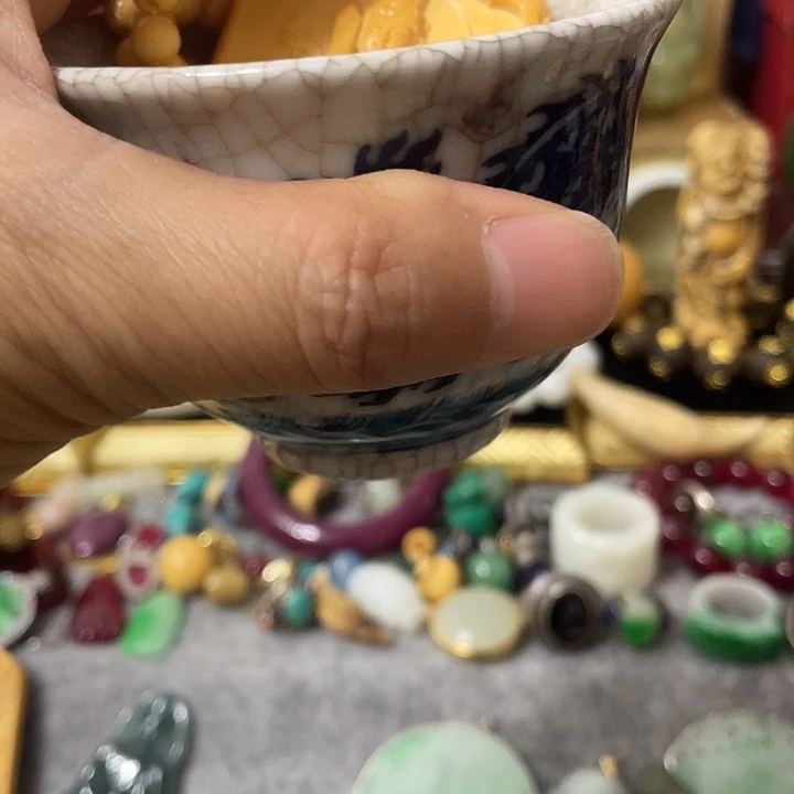 摆件上**明我们的产品质量保证