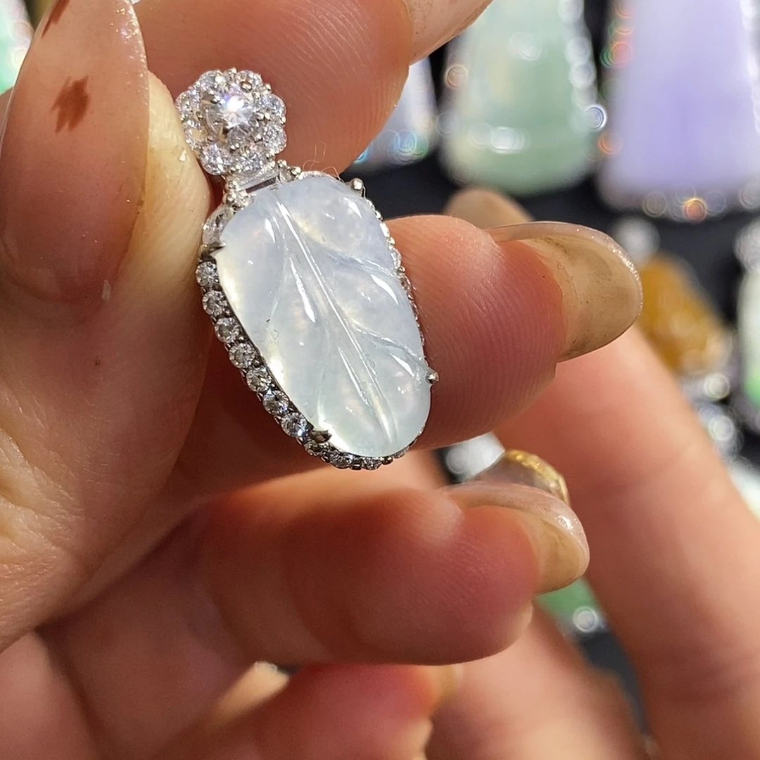 翡翠银S925镶嵌颈饰天然翡翠