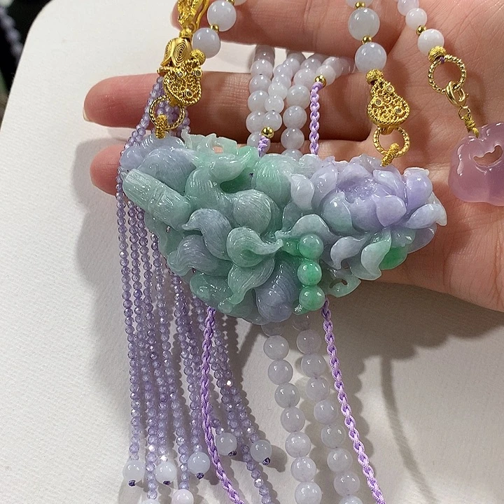 翡翠未镶嵌颈饰翡翠吊坠