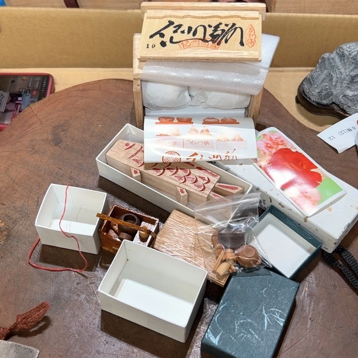 瓷器周边默认瑕疵1