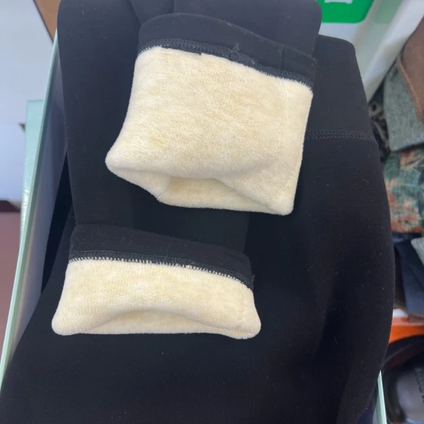 软糯亲肤小黑裤，下单备注身高体重，大码高腰修身