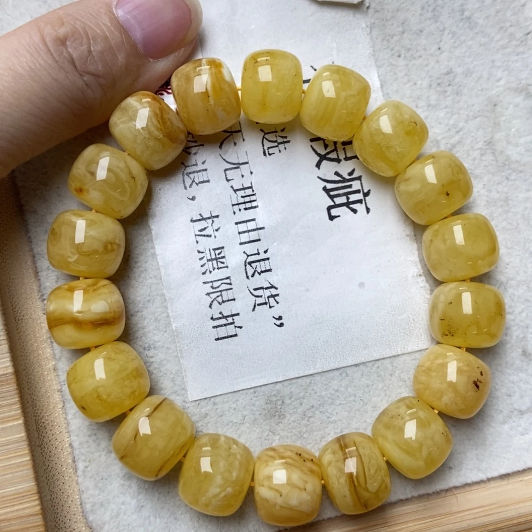 蜜蜡未镶嵌珠宝奇石34