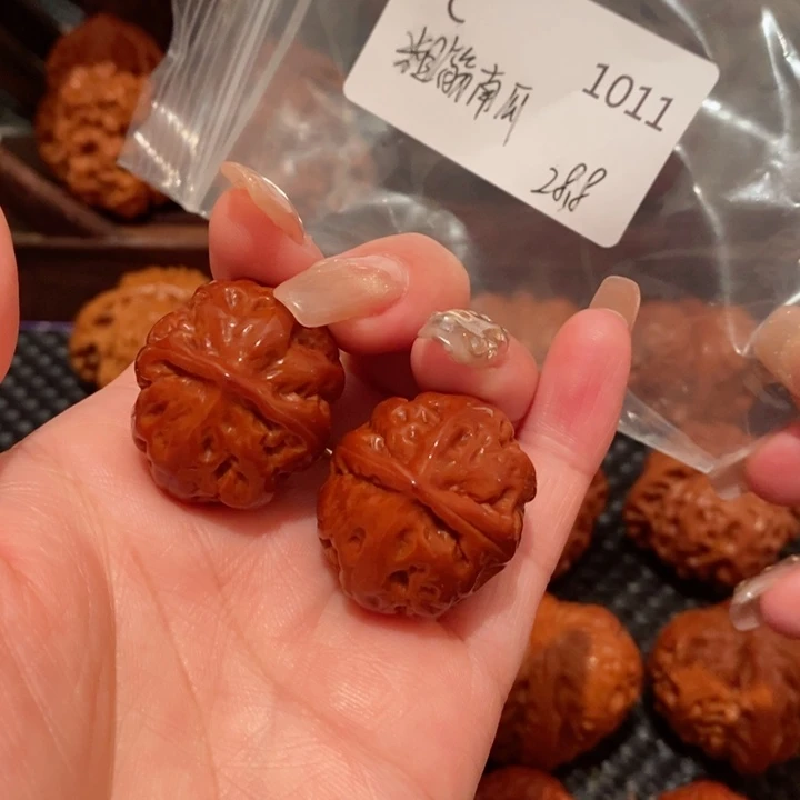 文玩核桃把件用****3精品