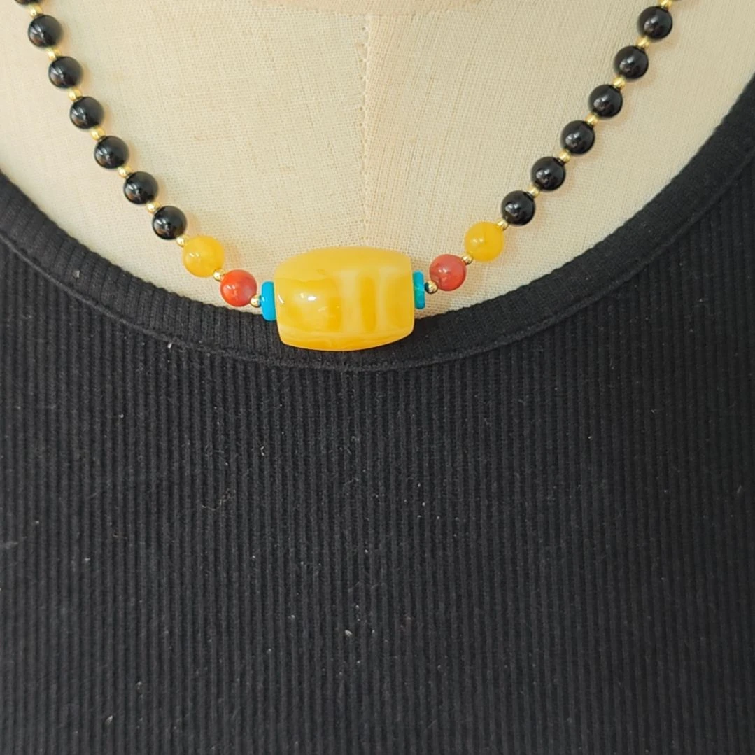 蜜蜡吊坠(赠链)未镶嵌