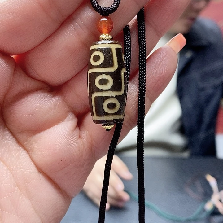 玛瑙/玉髓颈饰合金