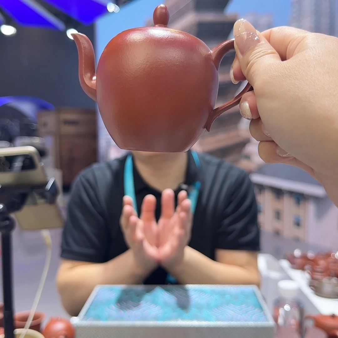 小***儿紫砂茶杯朱泥全手美人肩  170CC