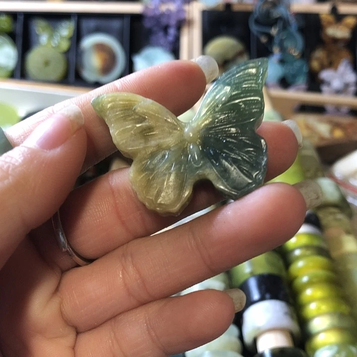 岫玉未镶嵌岫玉挂件