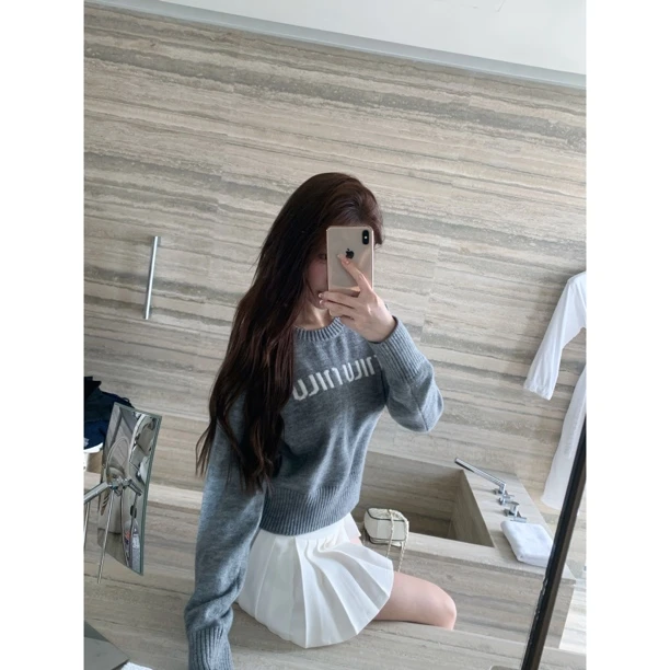 【Meng服饰】字母圆领套头长袖毛衣针织衫上衣女+百褶裙