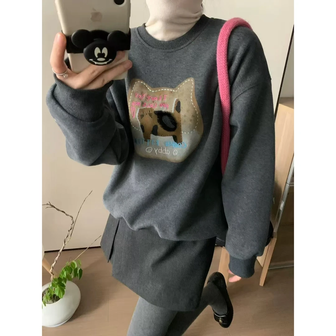 6125 韩版卡通刺绣猫咪加绒保暖长袖卫衣女冬百搭洋气上衣