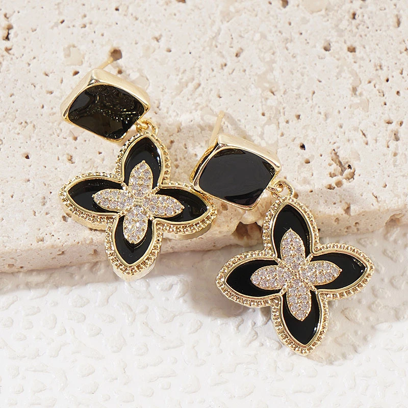 铜合金耳饰 时尚四瓣花吊坠LY0573