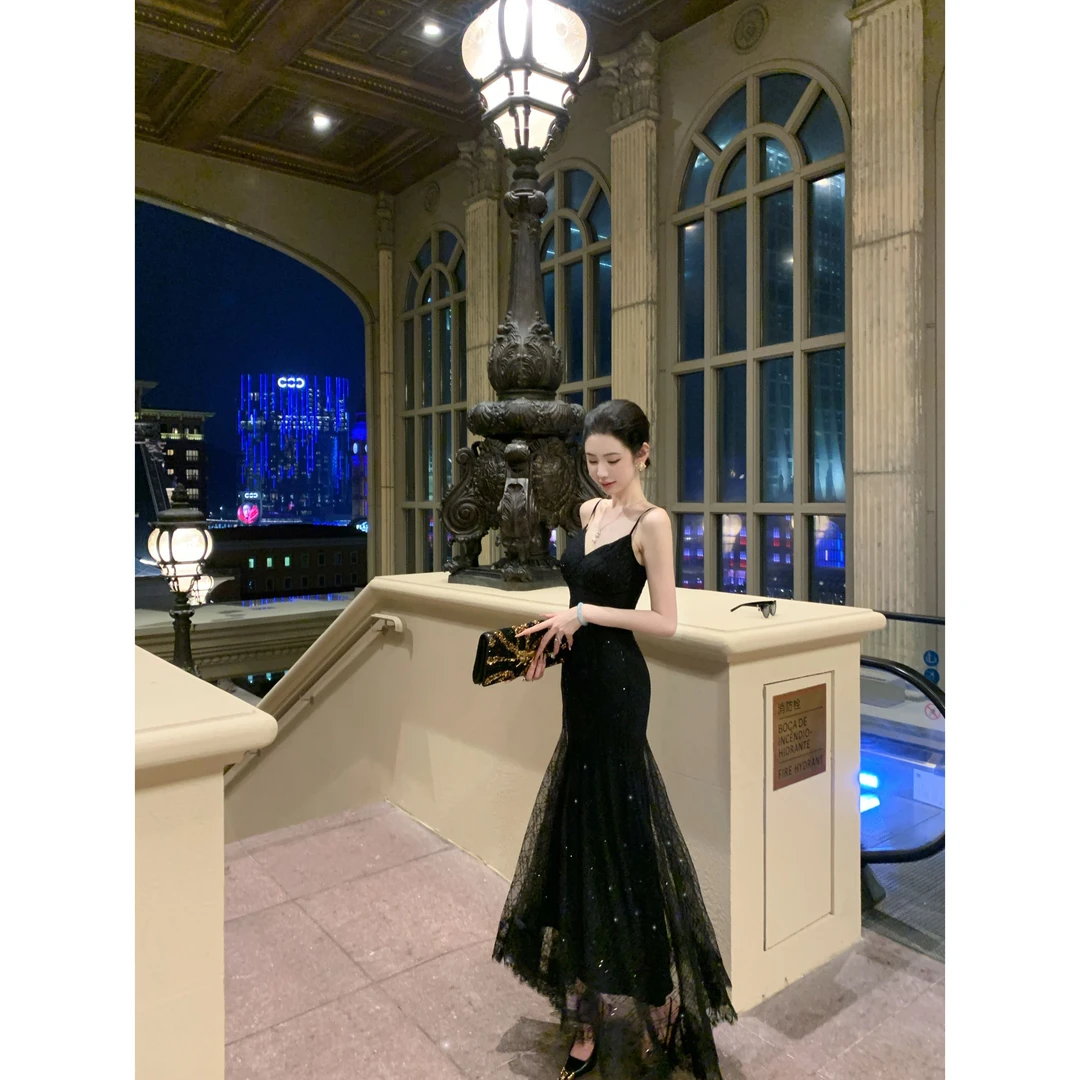 【雅乔定制】夜月生辉 高级感蕾丝亮片V领吊带连衣裙DYYK-25072586