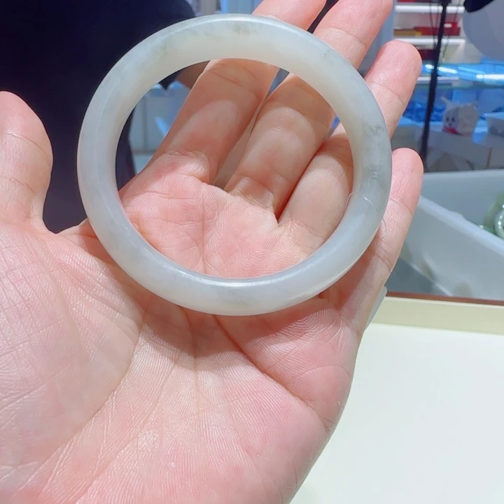 未镶嵌手镯和田玉34