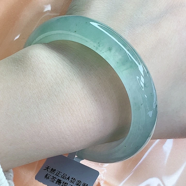 翡翠手镯未镶嵌天然缅甸a货翡翠