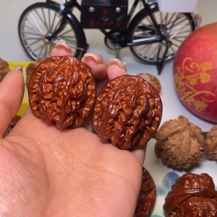 传***说吊坠文玩核桃磐石35尺