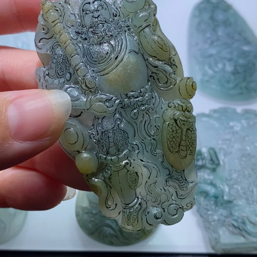 未镶嵌定制翡翠毛货