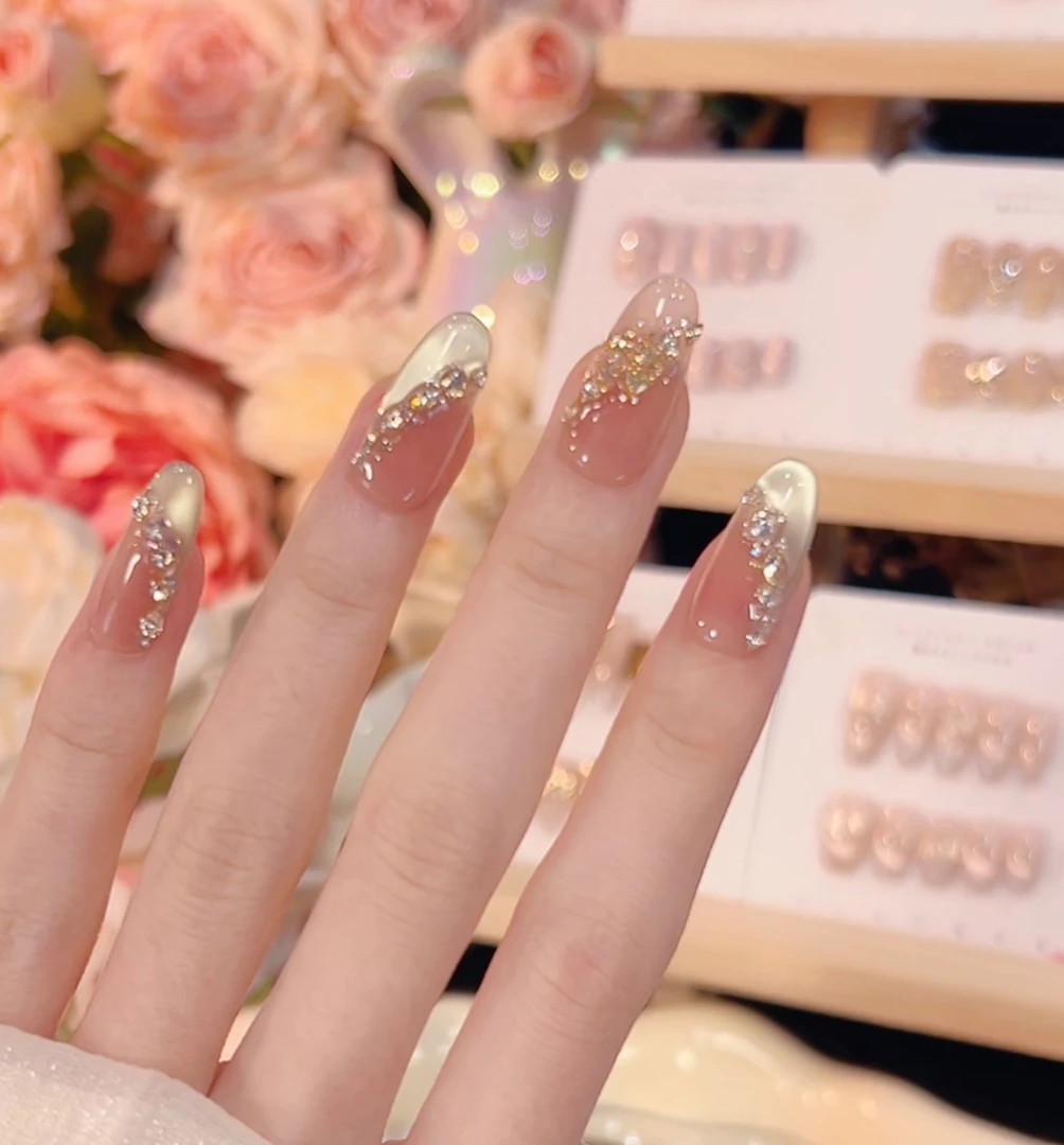 【绿野仙踪】手工穿戴甲气质款光疗美甲XA