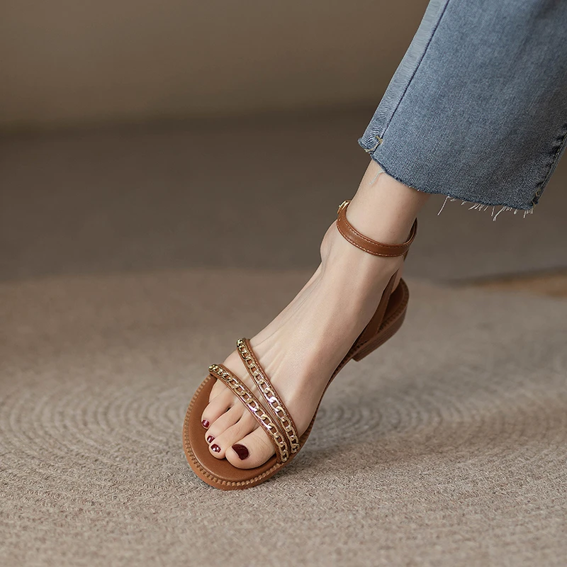 牛皮断码清仓凉鞋女2025夏季新款一字带链条法式复古粗跟露趾软底