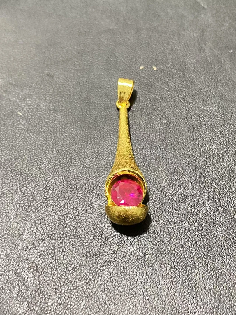 收藏级轻奢气质时尚百搭经典吊坠Wd1222122