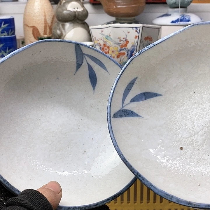 瓷片中*蓝这个充满生机又神秘美丽之时