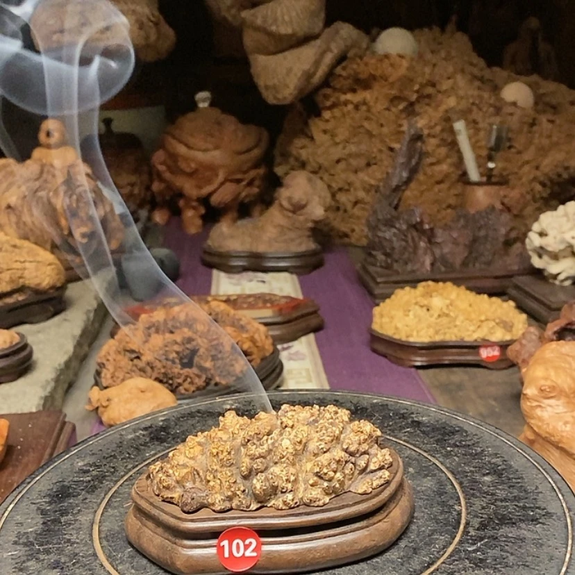 【闪购商品】102号黄金檀木香炉工艺