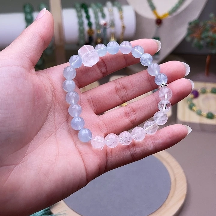 石英质玉合金手饰