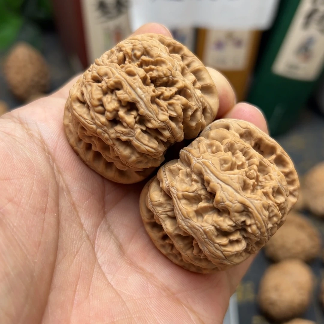 文玩核桃把件44球型平谷大粗筋，精品精配