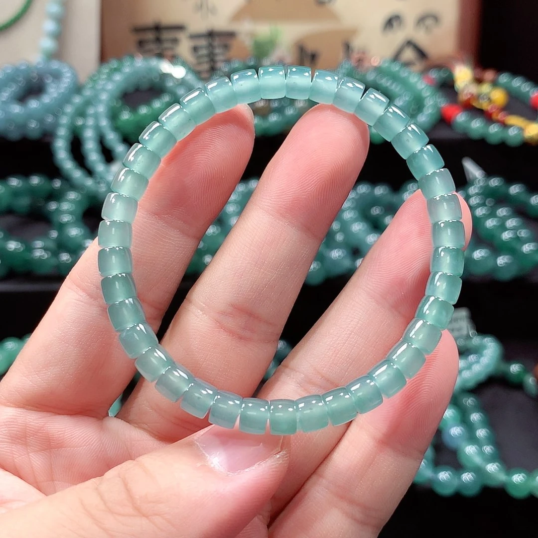 敷***君未镶嵌手链翡翠卡6