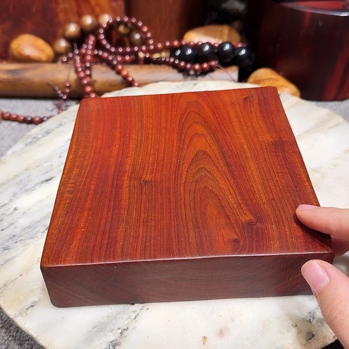 用***9紫檀木类端景台檀香