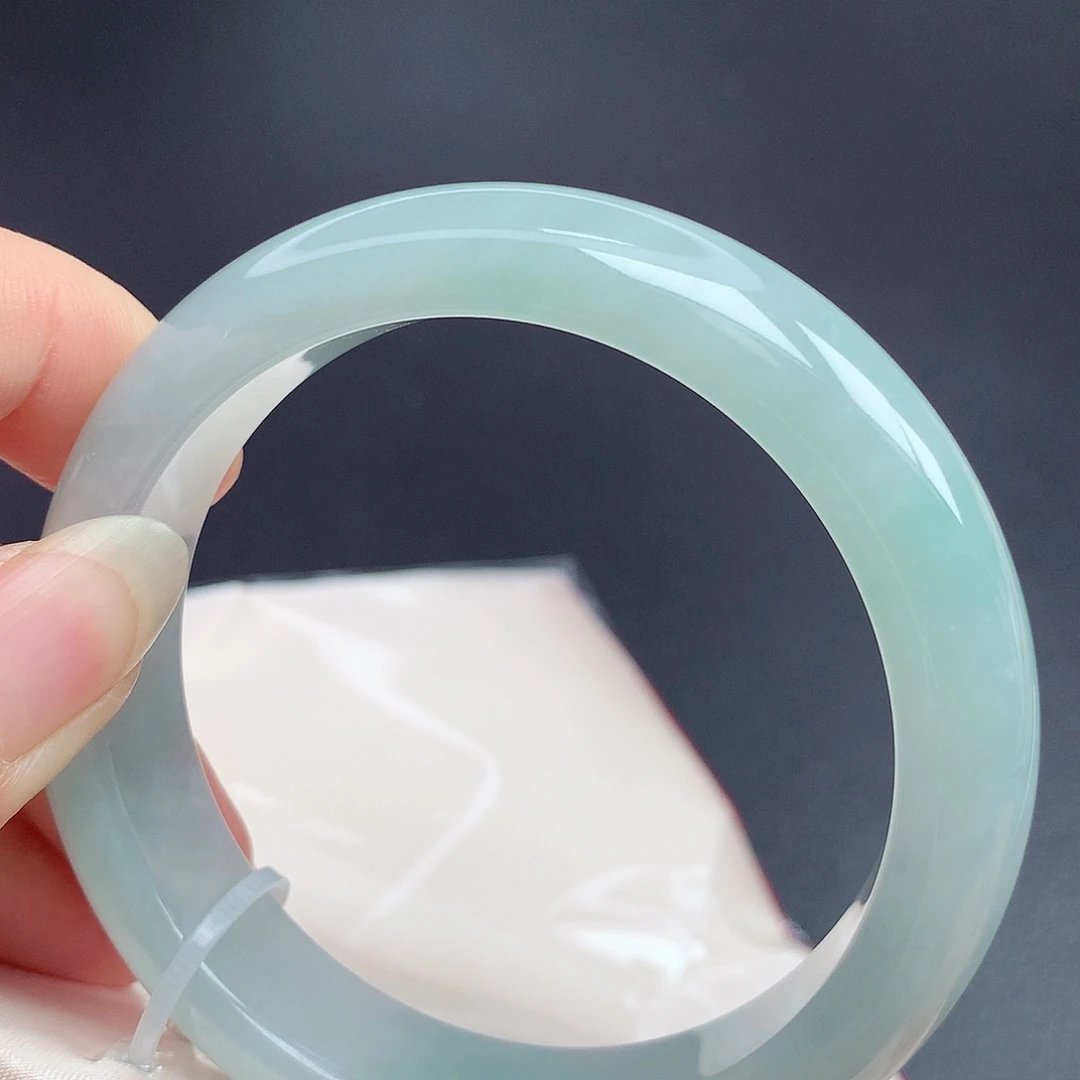 翡翠未镶嵌手镯56.3圈口