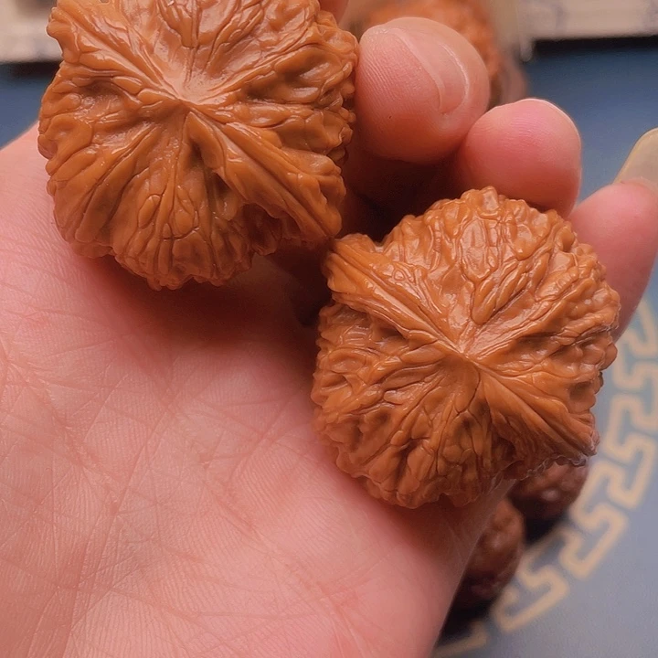 吊坠文玩核桃山地正磨41全品