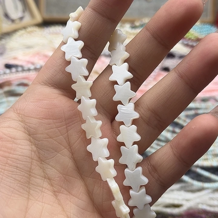 玛瑙/玉髓珠宝半成品未镶嵌一条白贝五星