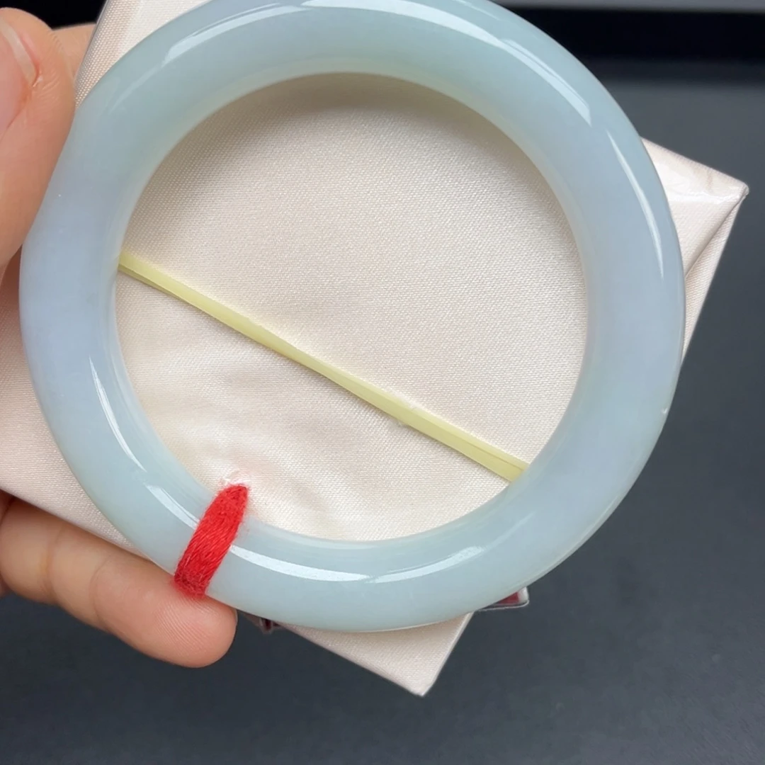 翡翠未镶嵌手镯手镯