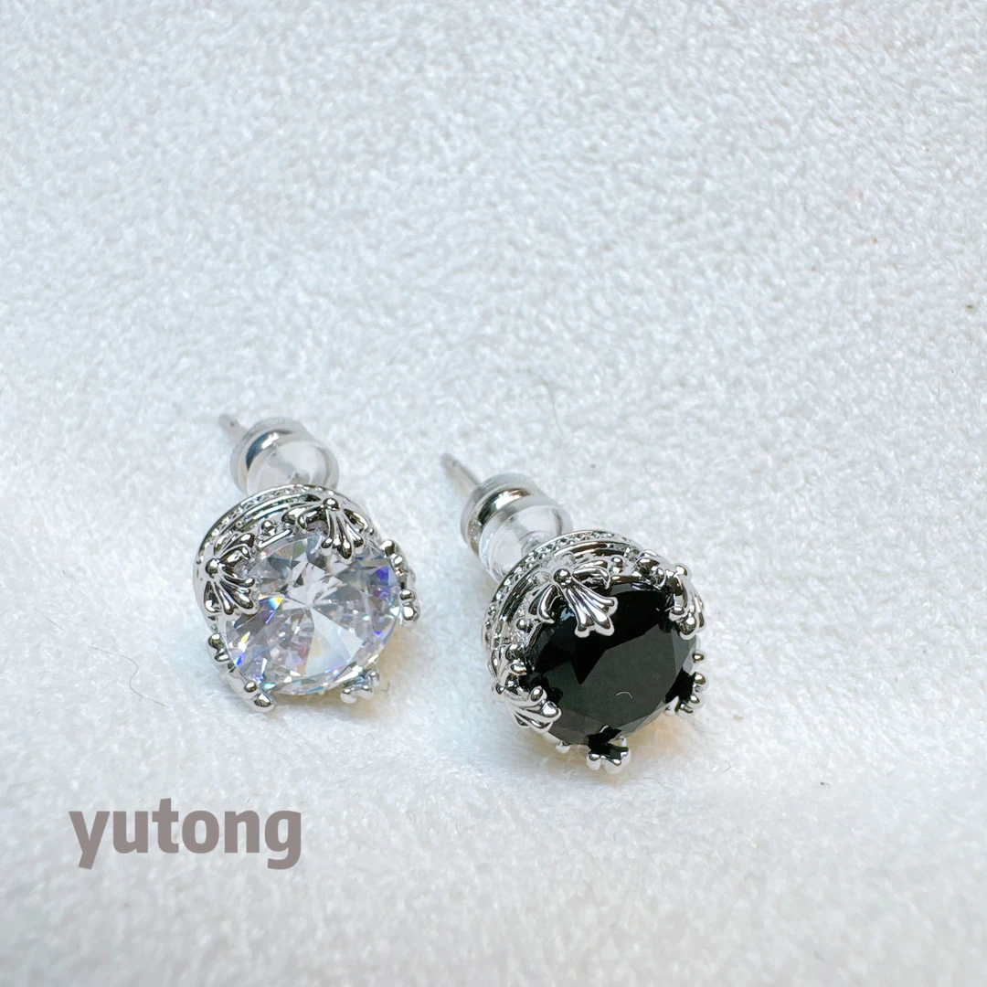 铜合金锆石耳饰 【雨桐轻奢饰品】设计款耳环YT03429