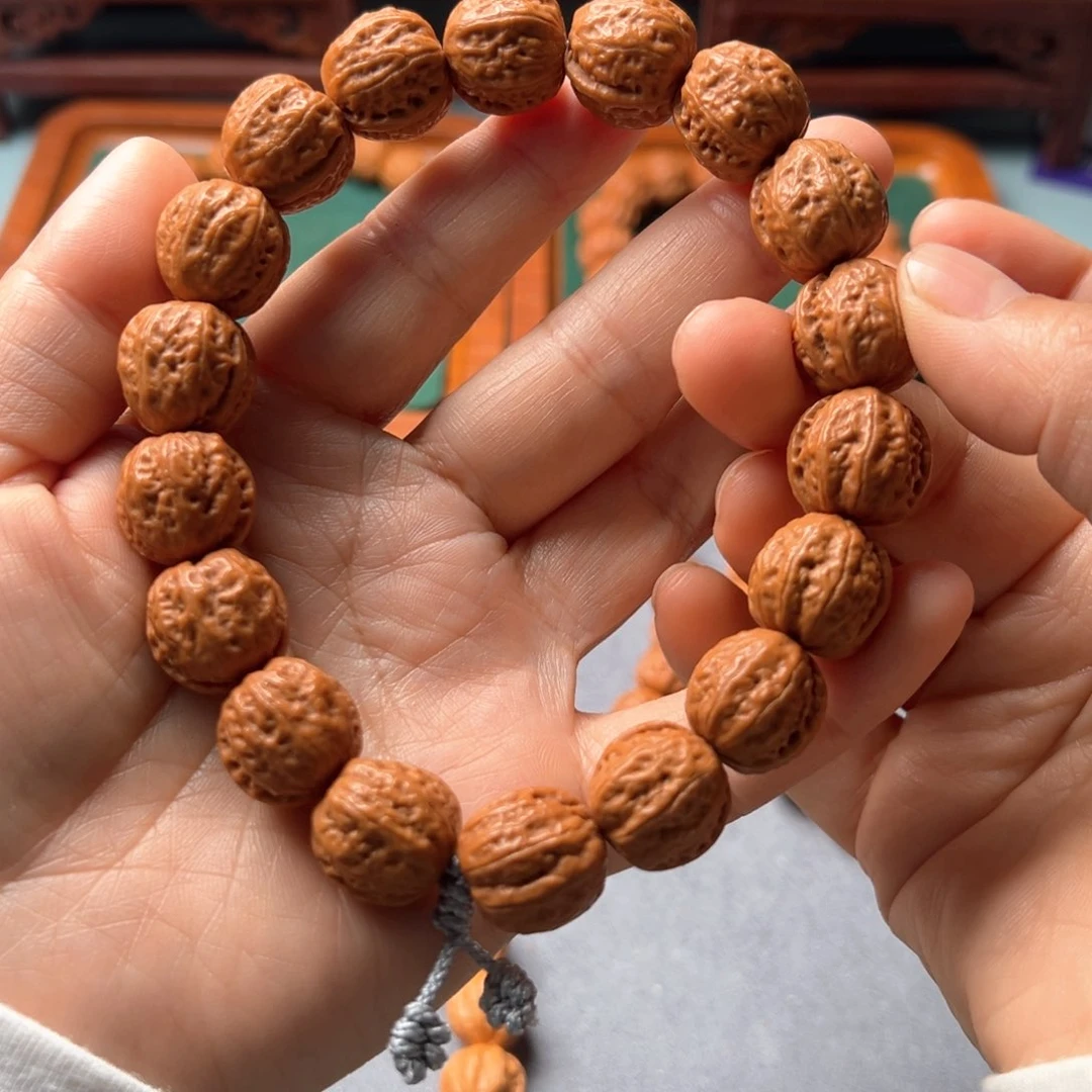 文玩核桃吊坠野生小核桃